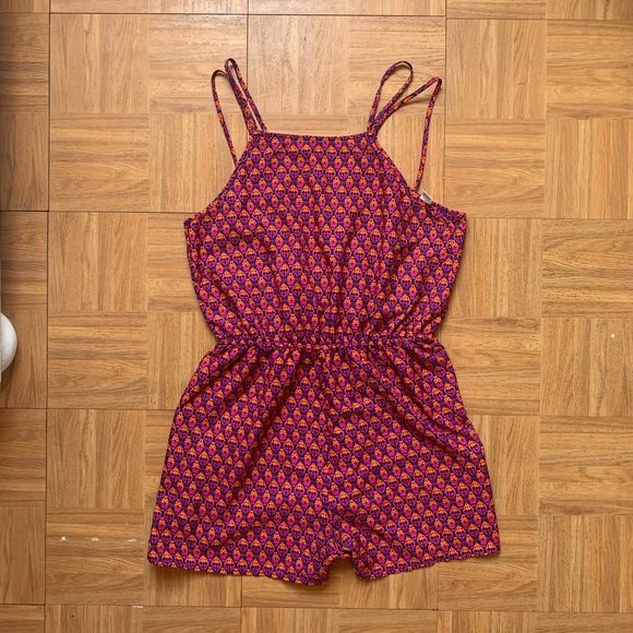 Cute Romper - Picture 2 of 4